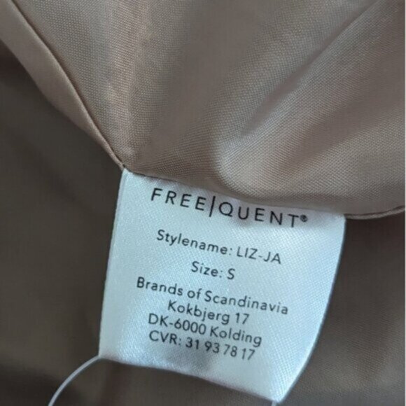 Free/Quent camel tan beige belted trench coat - Picture 6 of 7